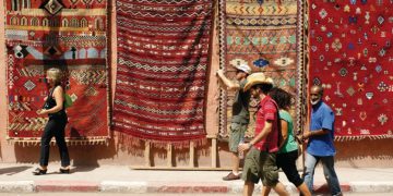 The standard type of Moroccan rugs consists of colourful and detailed designs
