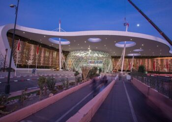 A step-by-step guide to booking your airport transfer